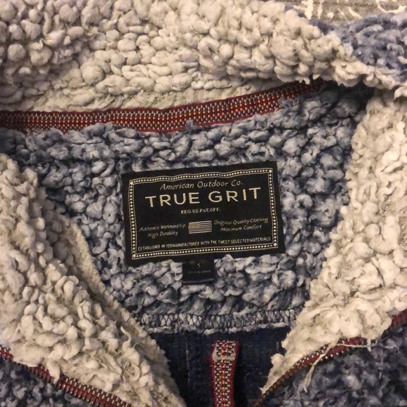 Blue fuzzy true grit half-zip - Picture 2 of 2